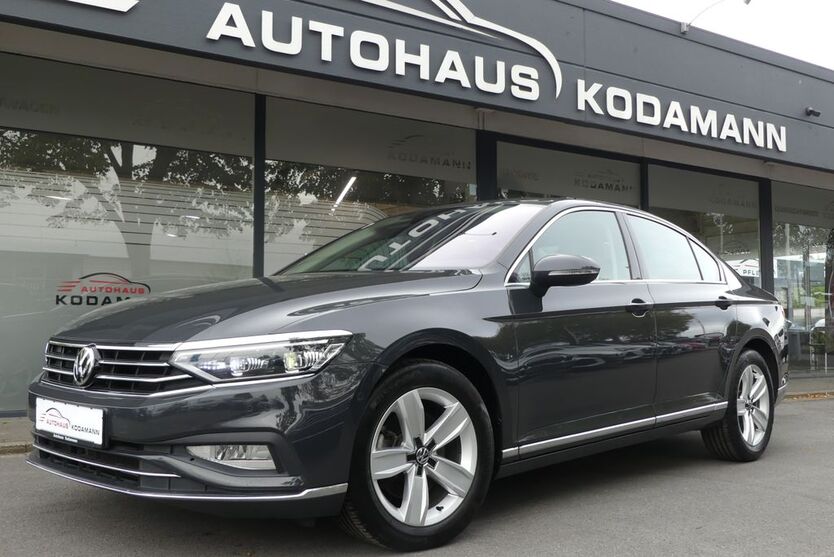 VW Passat 46.252 km 26.550 € Rheda-Wiedenbrück 33378