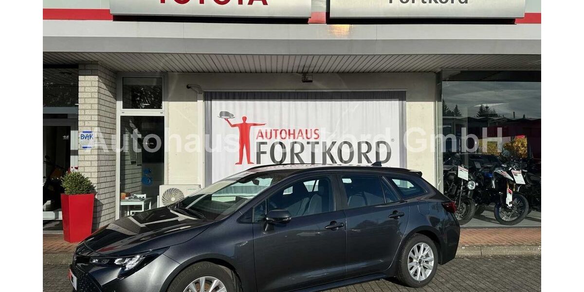 Toyota Corolla 14.980 km 27.980 &euro; Bielefeld 33689
