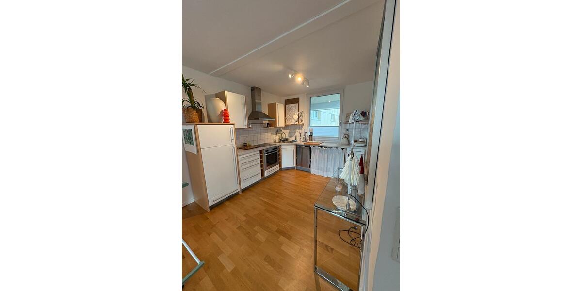 Etagenwohnung Lemgo - 2 Zimmer, 67 m&sup2;, 1.200&euro; | Angebot:25719983