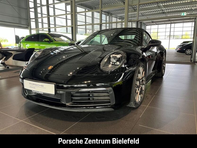 992