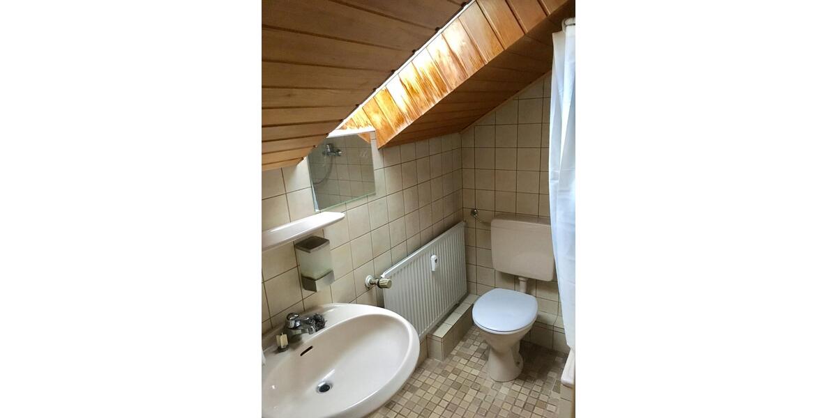 Dachgeschoßwohnung Bielefeld Heepen - 3 Zimmer, 70 m&sup2;, 139.000&euro; | Angebot:26465339