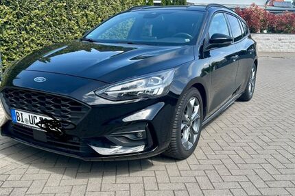 Ford Focus 53.000 km 16.999 &euro; Bielefeld 33611