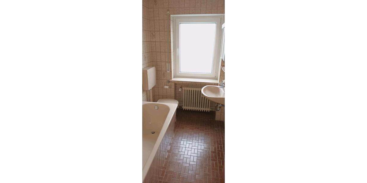 Etagenwohnung Bielefeld Heepen - 4 Zimmer, 75 m&sup2;, 600&euro; | Angebot:26225023