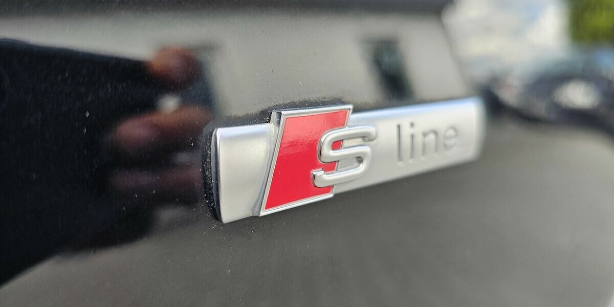 Audi Q3 1.4 S-LINE LED LEDER Keyless 20´´ ROUTOR 85.972 km 16.990 &euro; Löhne 32584