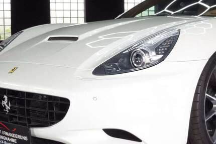 Ferrari California 88.700 km 104.999 &euro; Bünde 32257