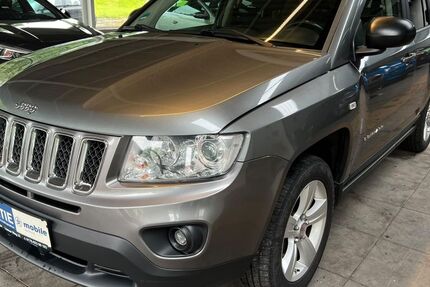 Jeep Compass 182.000 km 2.999 &euro; Lemgo 32657