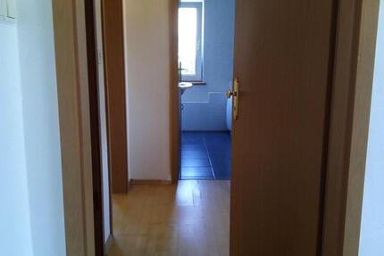 Gemütliche DG Wohnung, 2ZKB, Uninaehe, ab 01.07.2025