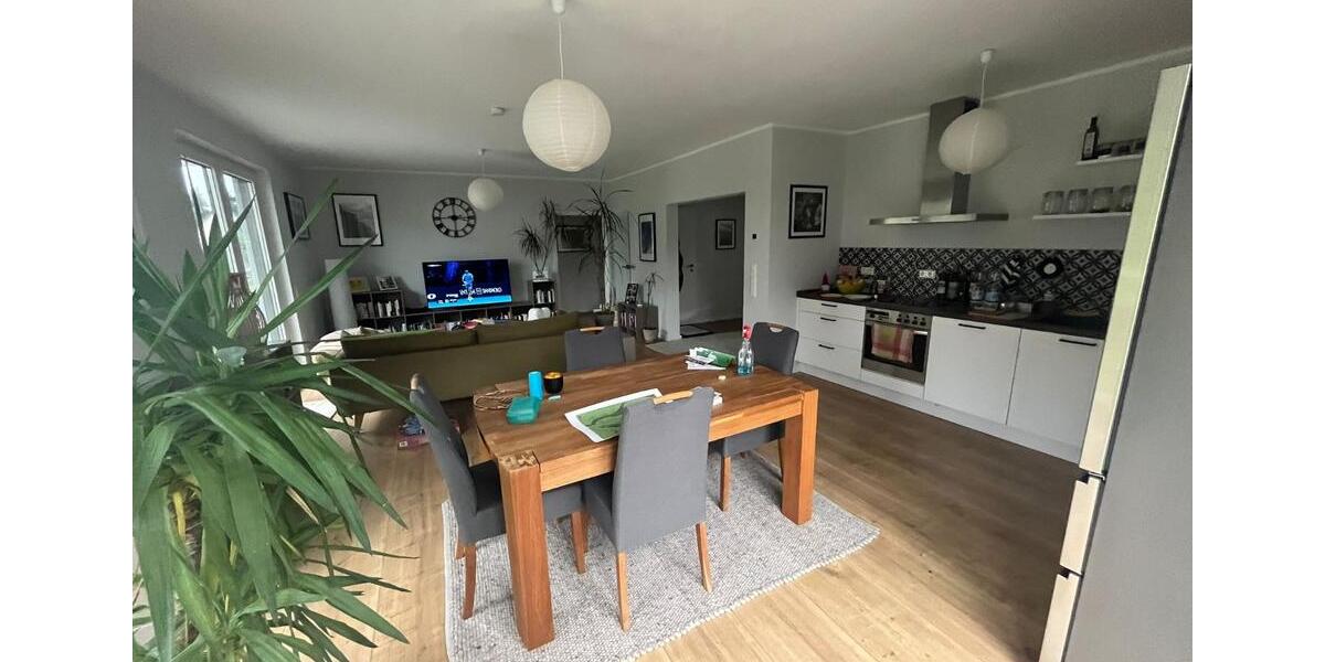 Erdgeschoßwohnung Bad Salzuflen Ehrsen-Breden - 3 Zimmer, 96 m&sup2;, 1.000&euro; | Angebot:26478521