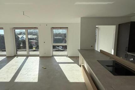 Haus Harsewinkel - 3 Zimmer, 140 m&sup2;, 1.450&euro; | Angebot:25766931