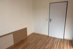 Etagenwohnung Lage - 3 Zimmer, 74 m&sup2;, 750&euro; | Angebot:25751618