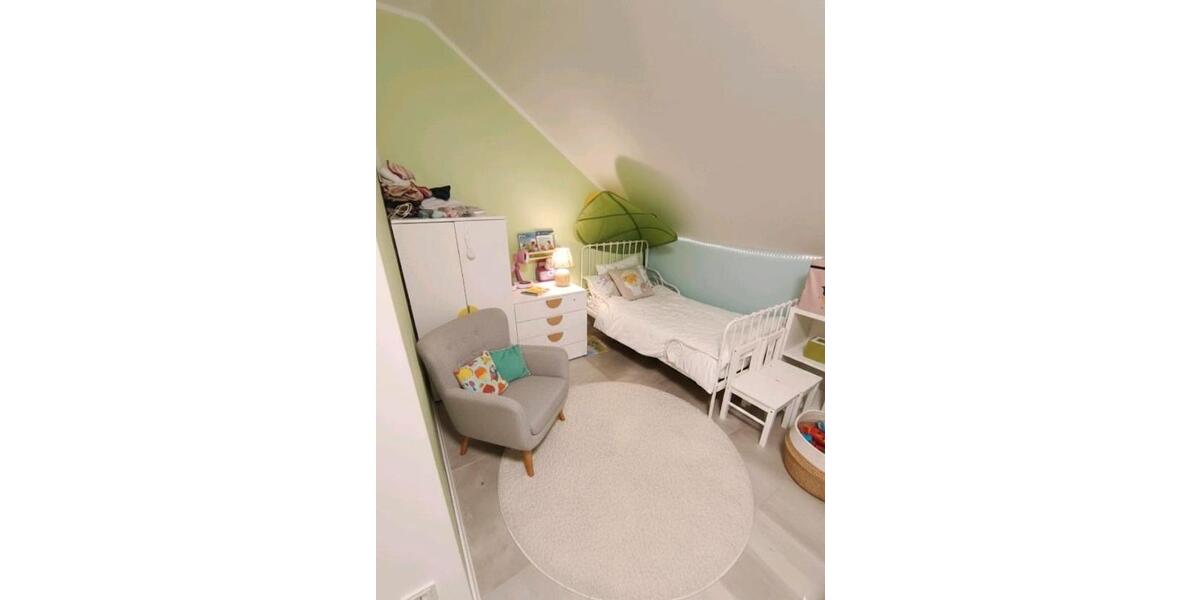 Einfamilienhaus mit 6 Zimmern Garage,Terrasse,Balkon SPIELSTRASSE 6 zimmer