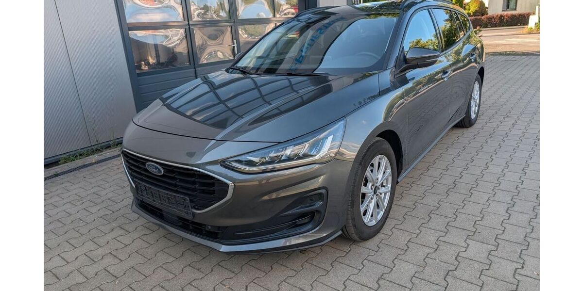 Ford Focus 123.900 km 10.998 &euro; Bünde 32257