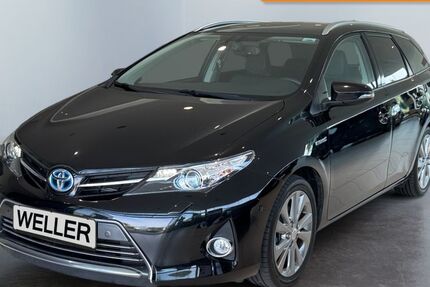 Toyota Auris 77.022 km 14.480 € Bielefeld 33609