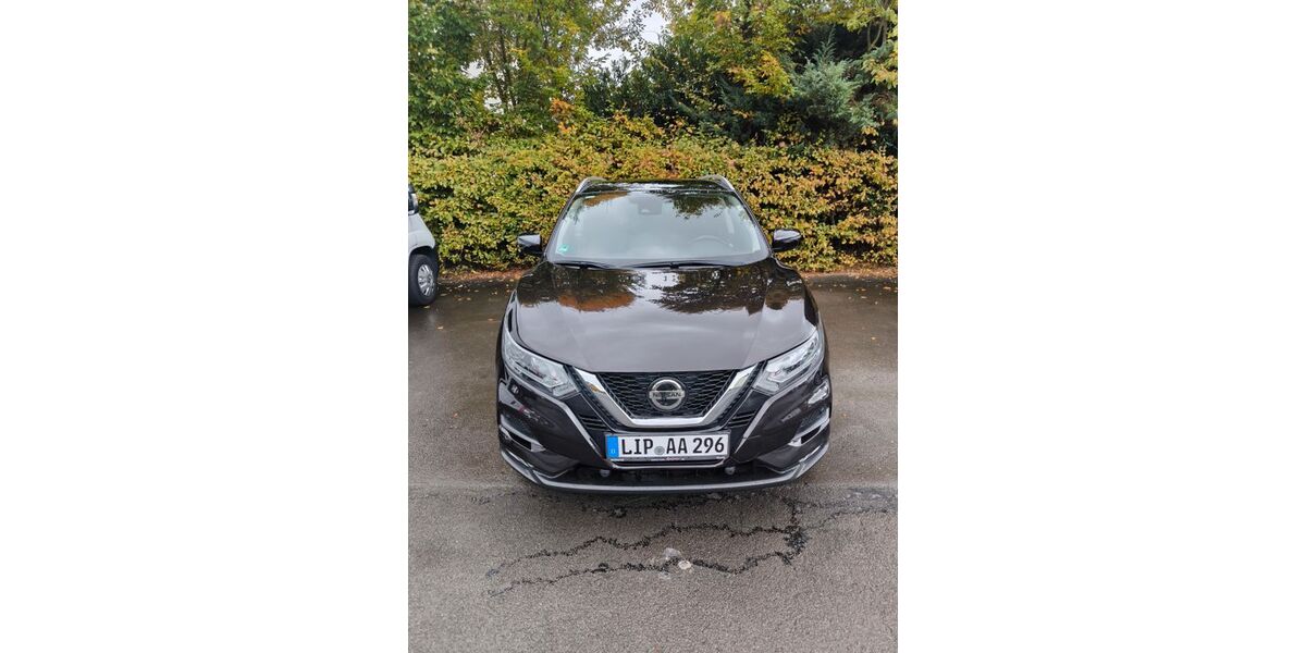 Nissan Qashqai 99.000 km 16.000 &euro; Leopoldshöhe 33818