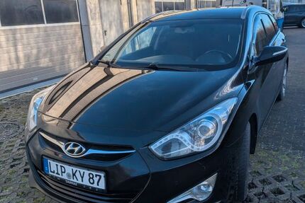 Hyundai i40 185.000 km 6.699 &euro; Lemgo 32657