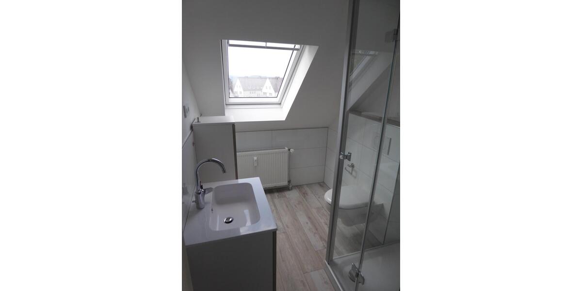 Dachgeschoßwohnung Bad Salzuflen - 3 Zimmer, 75 m&sup2;, 172.000&euro; | Angebot:25270498