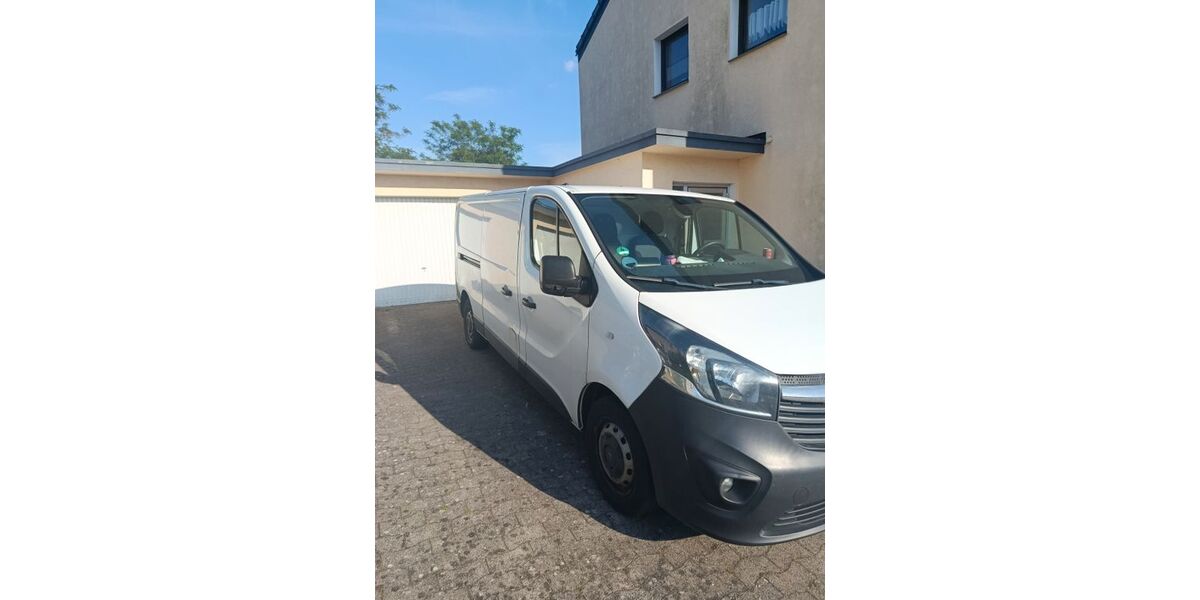 Opel Vivaro 278.000 km 7.200 &euro; Bielefeld 33607