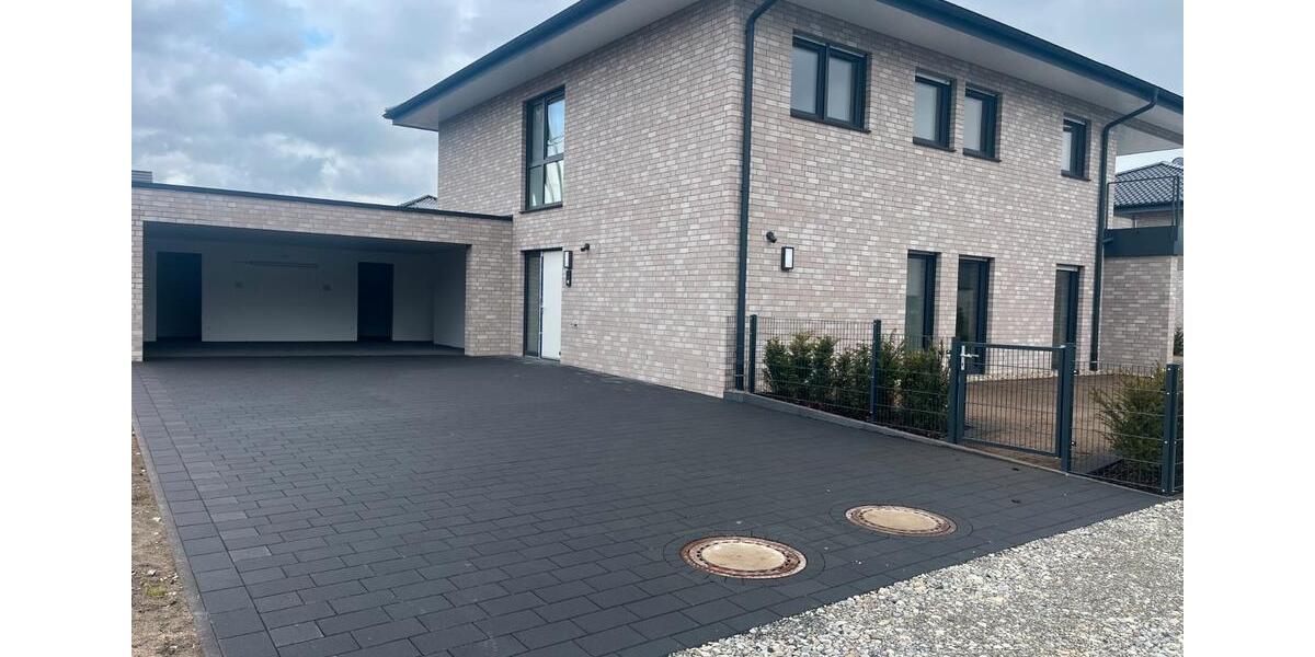 Erdgeschoßwohnung Verl - 5 Zimmer, 127 m&sup2;, 1.580&euro; | Angebot:26676641