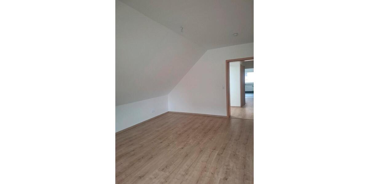 Dachgeschoßwohnung Herzebrock-Clarholz Clarholz - 3 Zimmer, 74 m&sup2;, 600&euro; | Angebot:25580221