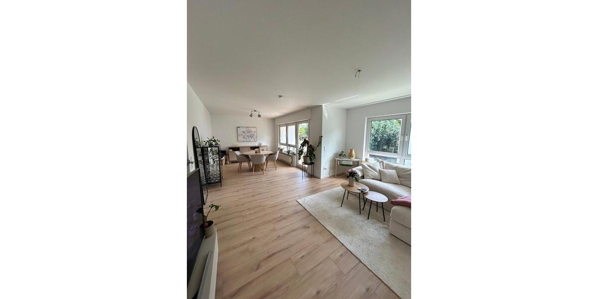 Etagenwohnung Bad Oeynhausen - 2 Zimmer, 74 m&sup2;, 800&euro; | Angebot:26414695
