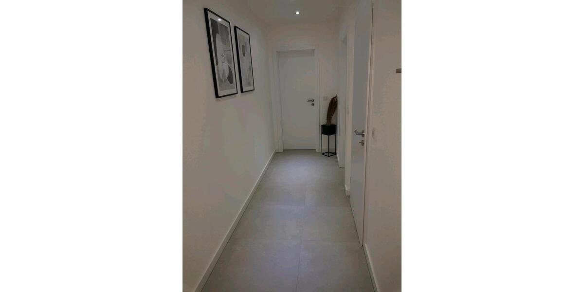 Erdgeschoßwohnung Halle - 4 Zimmer, 112 m&sup2;, 305.000&euro; | Angebot:27018523