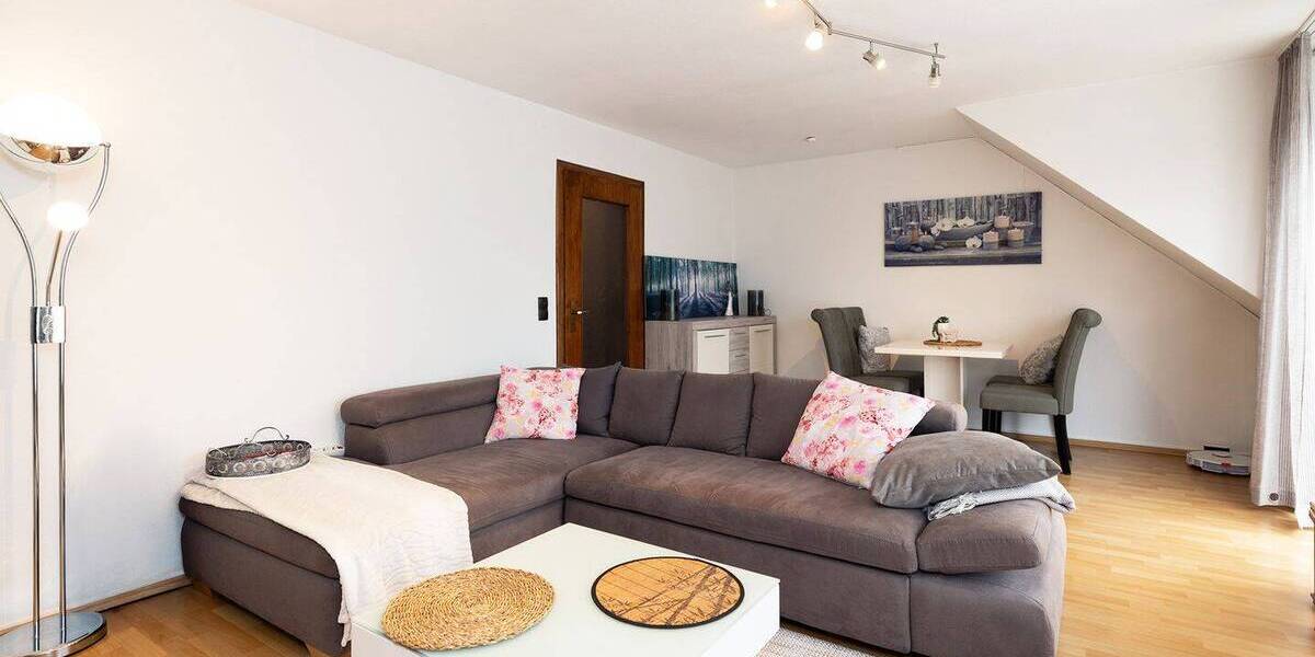 Etagenwohnung Bad Oeynhausen Innenstadt - 2 Zimmer, 53 m&sup2;, 94.800&euro; | Angebot:26696358