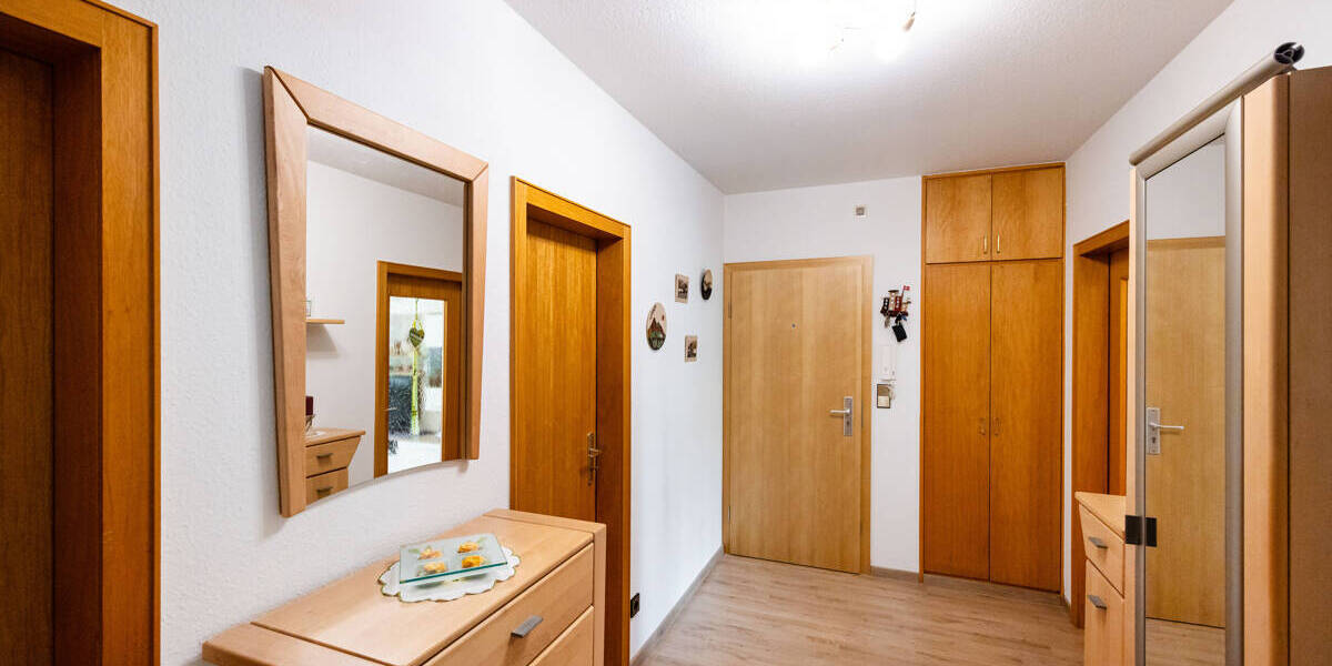 Etagenwohnung BI- Brackwede Brackwede - 3 Zimmer, 83 m&sup2;, 198.000&euro; | Angebot:26290525