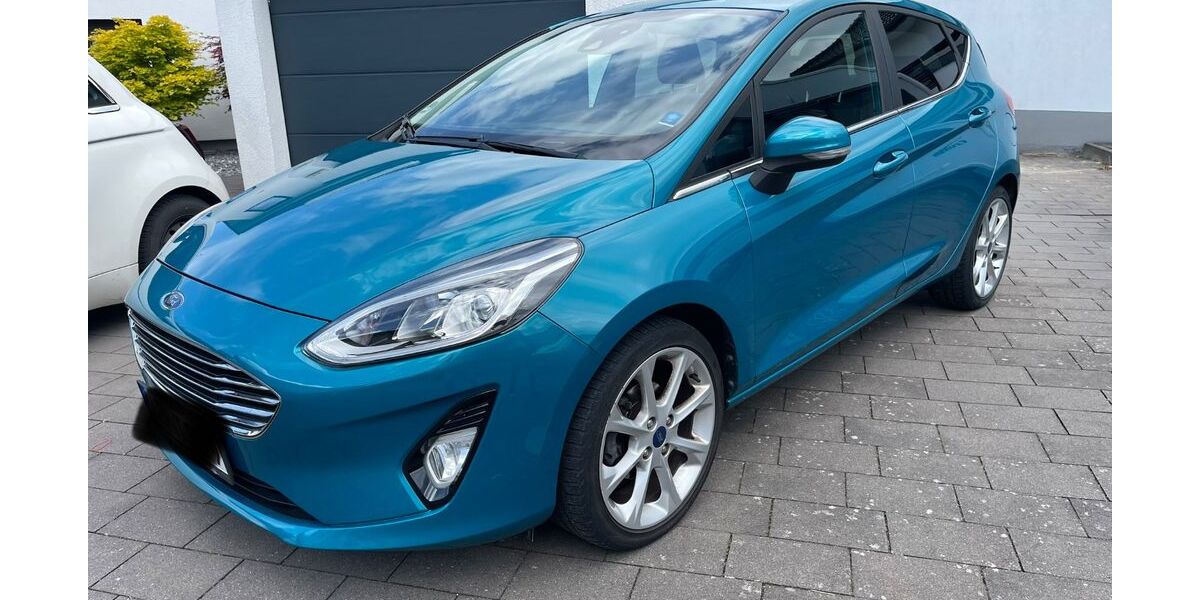 Ford Fiesta 53.660 km 9.700 &euro; Detmold 32756