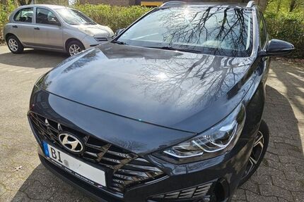 Hyundai i30 166.000 km 10.900 &euro; Bielefeld 33739