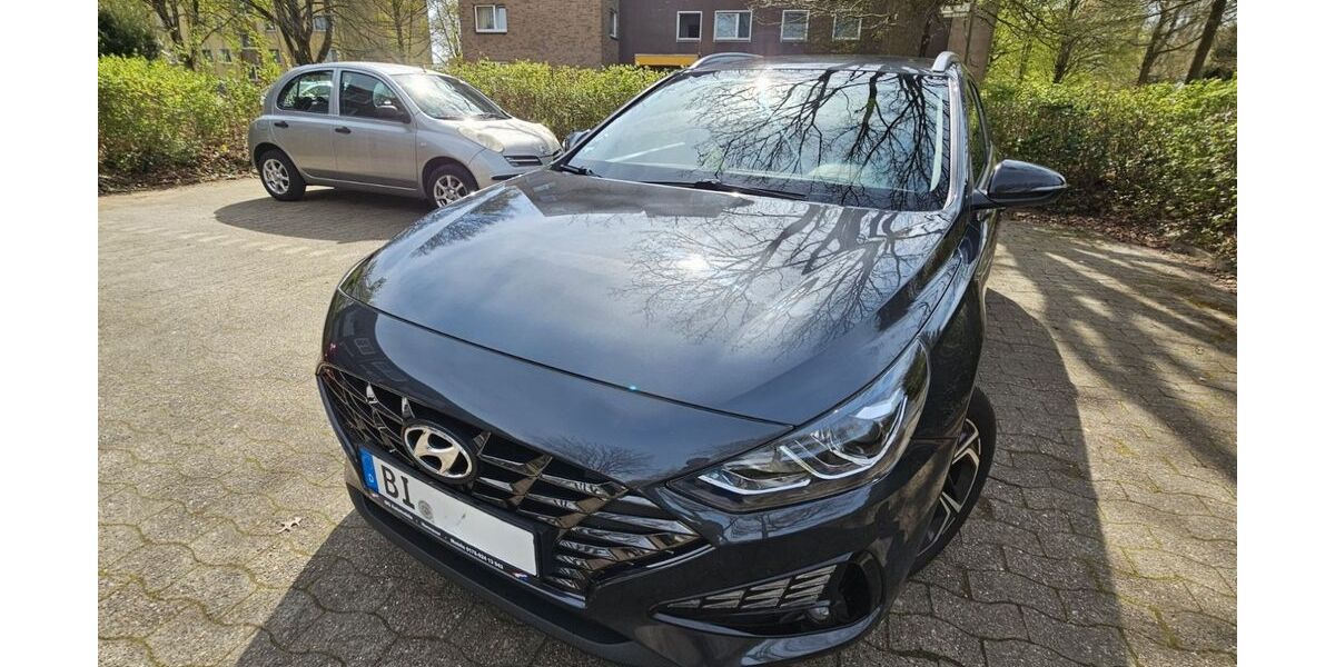Hyundai i30 166.000 km 10.900 &euro; Bielefeld 33739