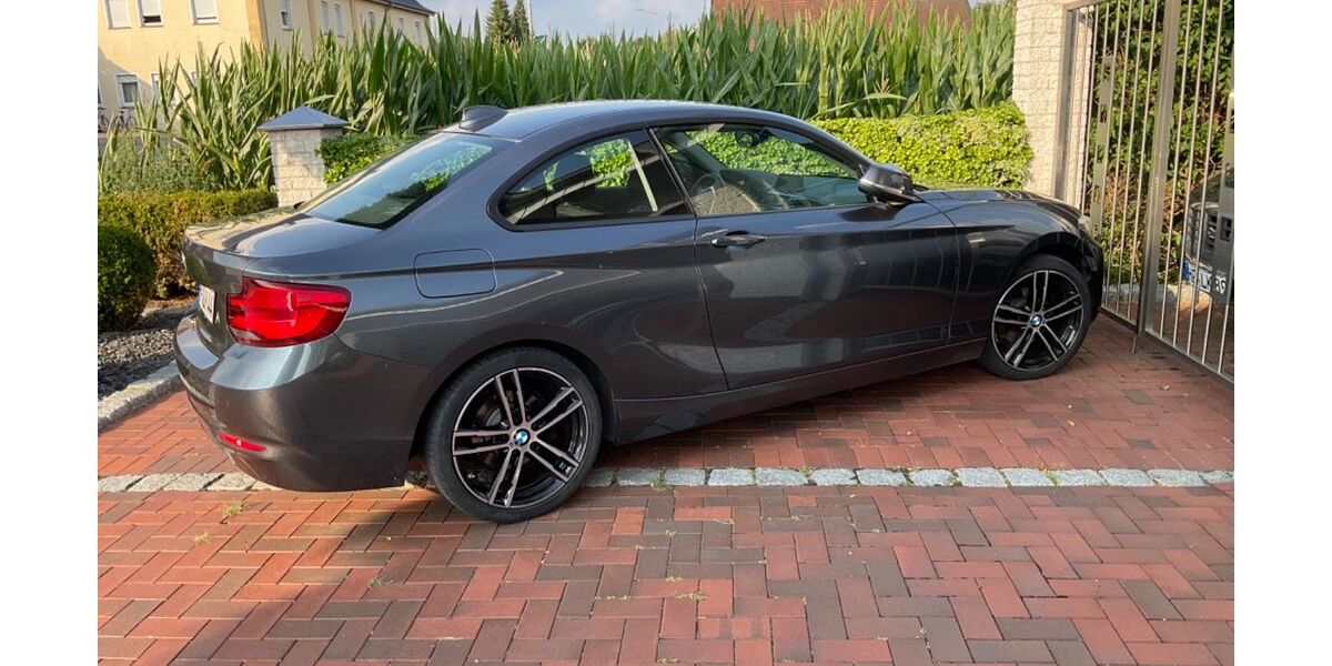 BMW 218 155.000 km 17.500 &euro; Rödinghausen 32289