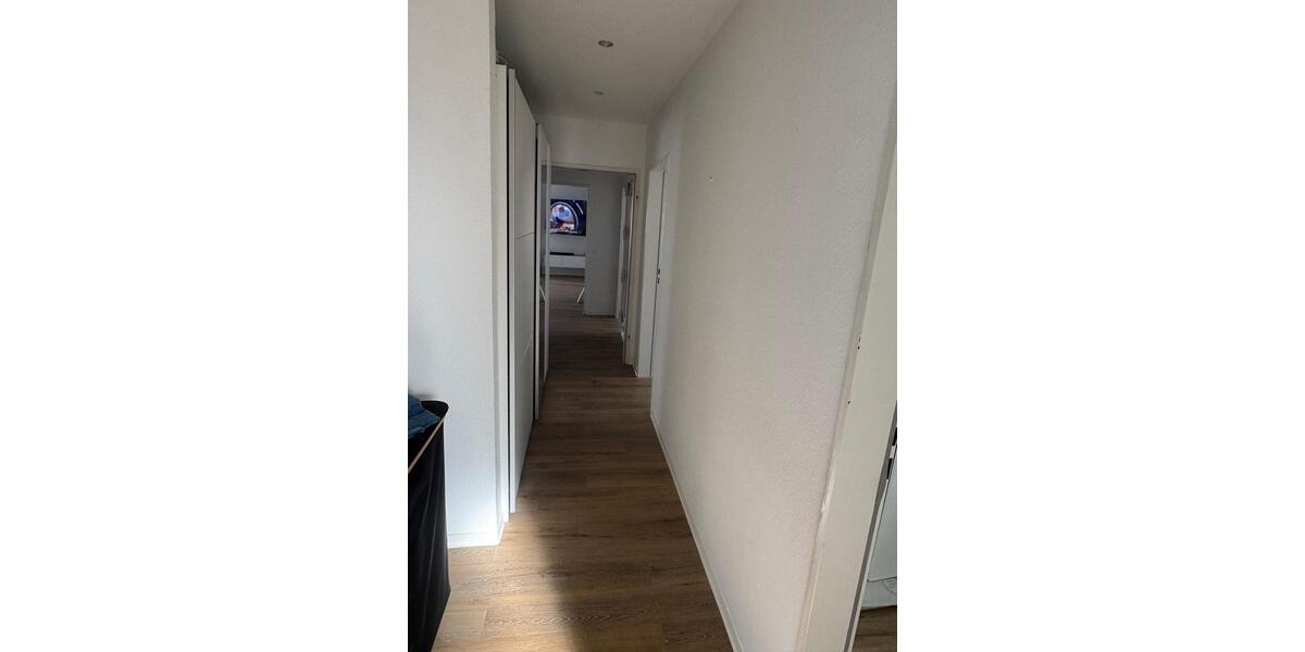 Etagenwohnung Enger - 4 Zimmer, 107 m&sup2;, 1.400&euro; | Angebot:26403765