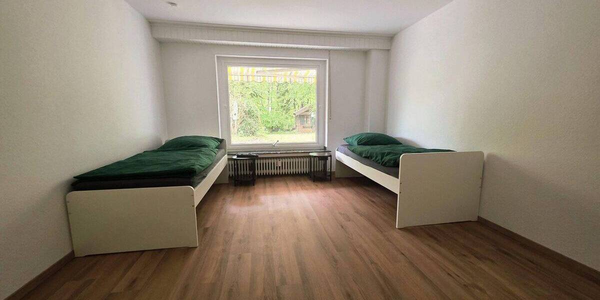 Mehrfamilienhaus, Wohnhaus Bielefeld Jöllenbeck - 1 Zimmer, 367 m&sup2;, 699.000&euro; | Angebot:26795267
