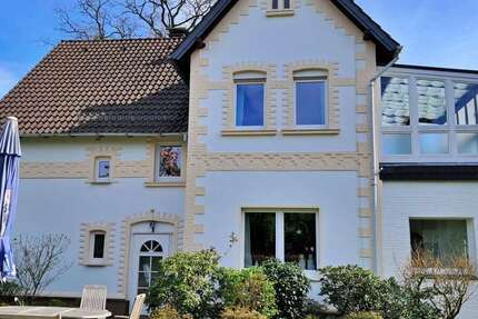 Haus Halle (Westf.) - 9 Zimmer, 185 m&sup2;, 495.000&euro; | Angebot:25987547