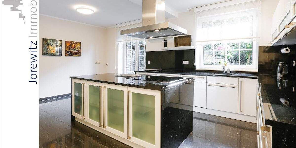 Mehrfamilienhaus, Wohnhaus Bielefeld Brackwede - 8 Zimmer, 235 m&sup2;, 779.000&euro; | Angebot:24028049