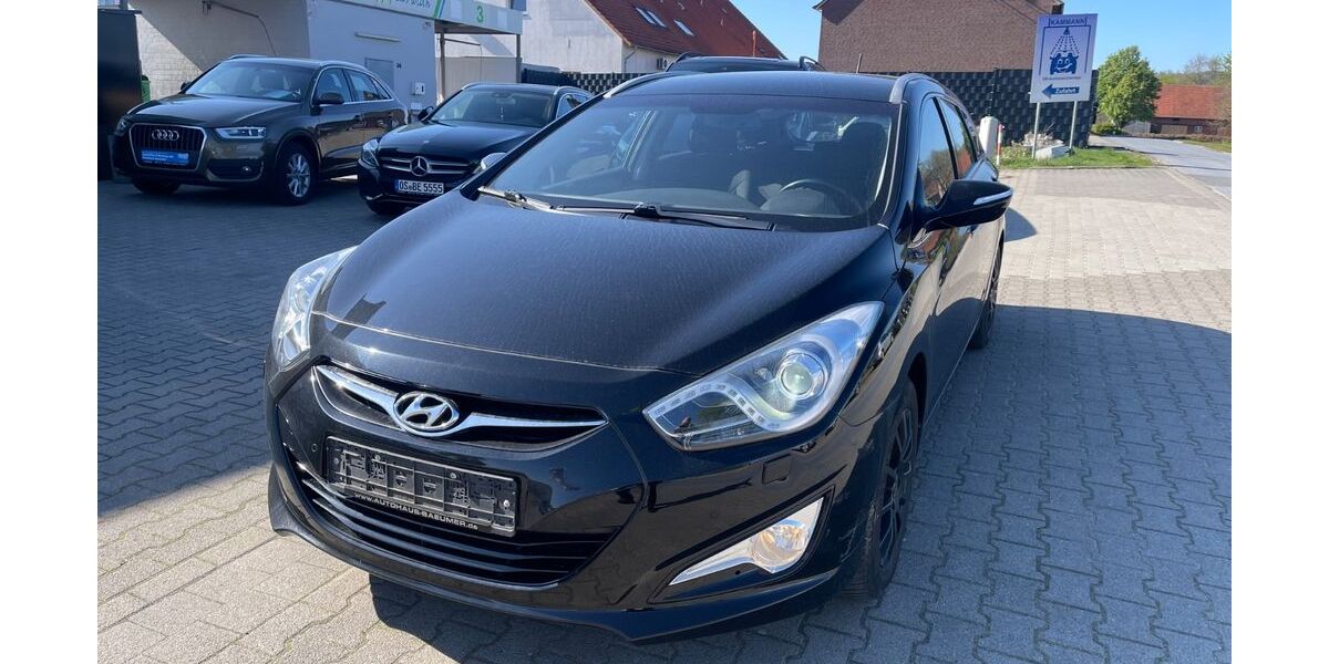Hyundai i40 255.000 km 3.750 &euro; Hilter a.T.W. 49176