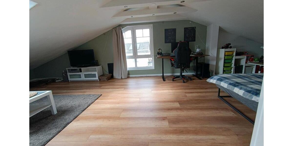 Reihenhaus Steinhagen - 4 Zimmer, 183 m&sup2;, 1.650&euro; | Angebot:25647278