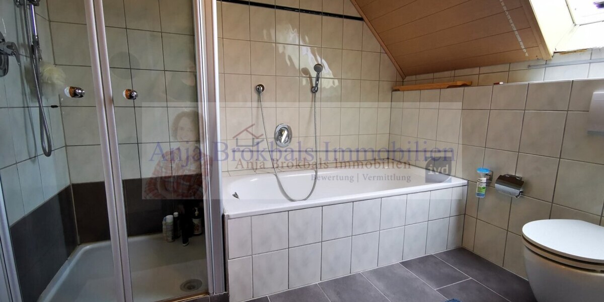 Jung_geräumig_vielseitig_gute Lage - provisionsfrei für Käufer - Doppelhaushälfte Gütersloh Isselhorst | Angebot:26884856