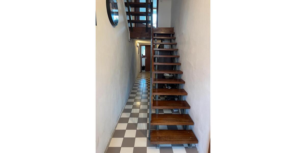 Reihenhaus Lemgo - 6 Zimmer, 97 m&sup2;, 230.000&euro; | Angebot:26618237
