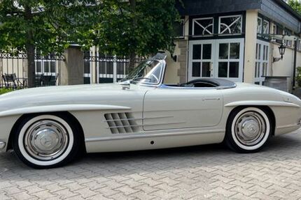 Mercedes-Benz 300 69.000 km 1.670.000 &euro; Gütersloh 33335