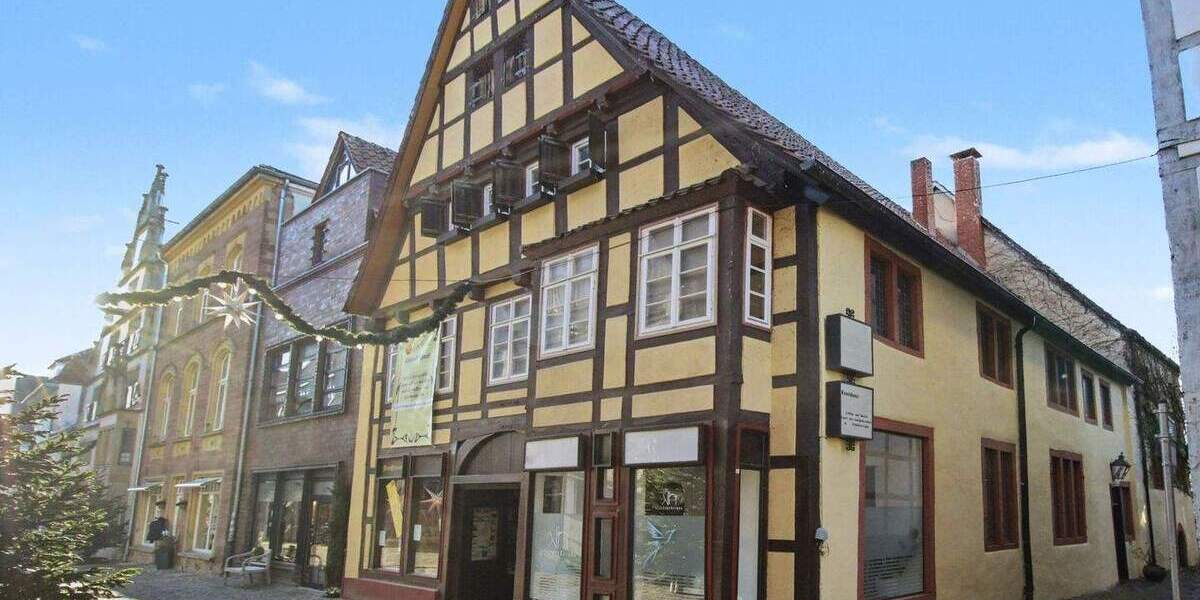 Mehrfamilienhaus, Wohnhaus Lemgo - 7 Zimmer, 529 m&sup2;, 749.000&euro; | Angebot:25740007