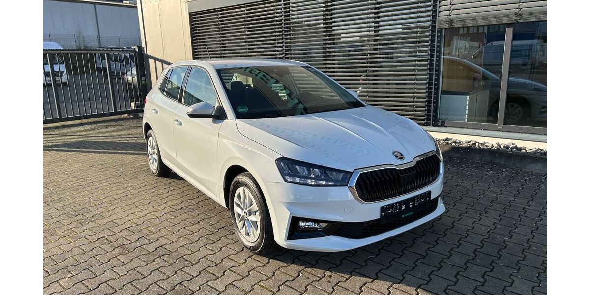 Skoda Fabia 1.626 km 21.380 &euro; Schloß Holte-Stukenbrock 33758