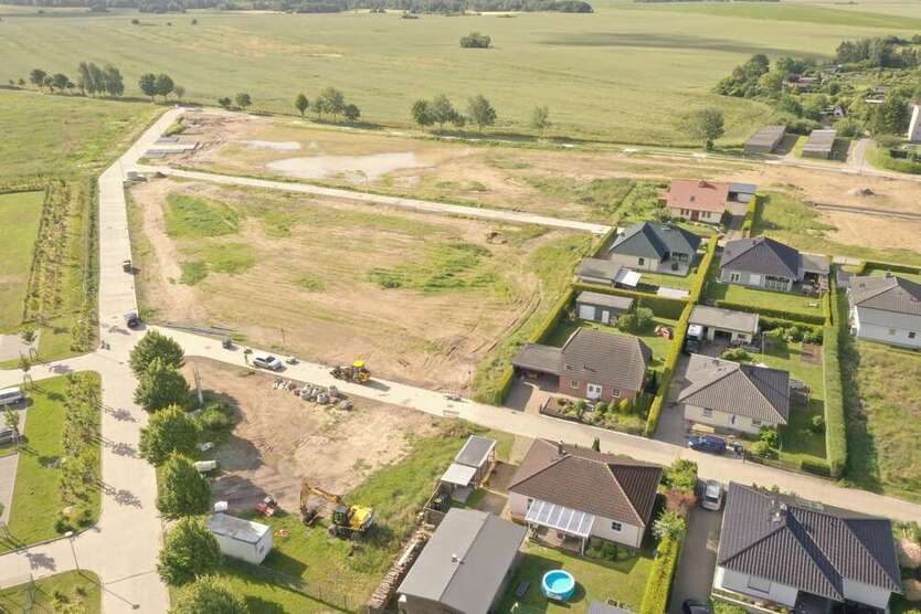 Grundstück zu verkaufen in Reinkenhagen 97.000 € 716 m²