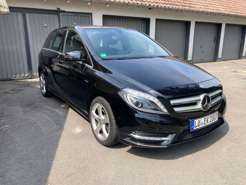 B 200