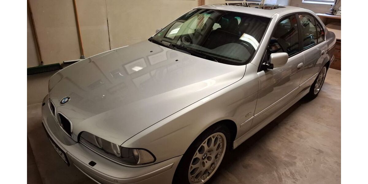 BMW 520 181.750 km 5.850 &euro; Kirchlengern 32278