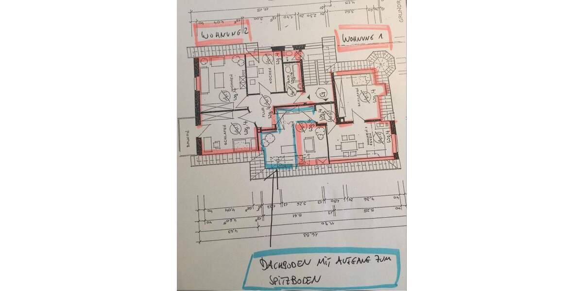 Bielefeld-Mitte: Sanierungsbedürftige Altbauwohnung mit Potential | zwei abgetrennte Wohneinheiten 4 zimmer