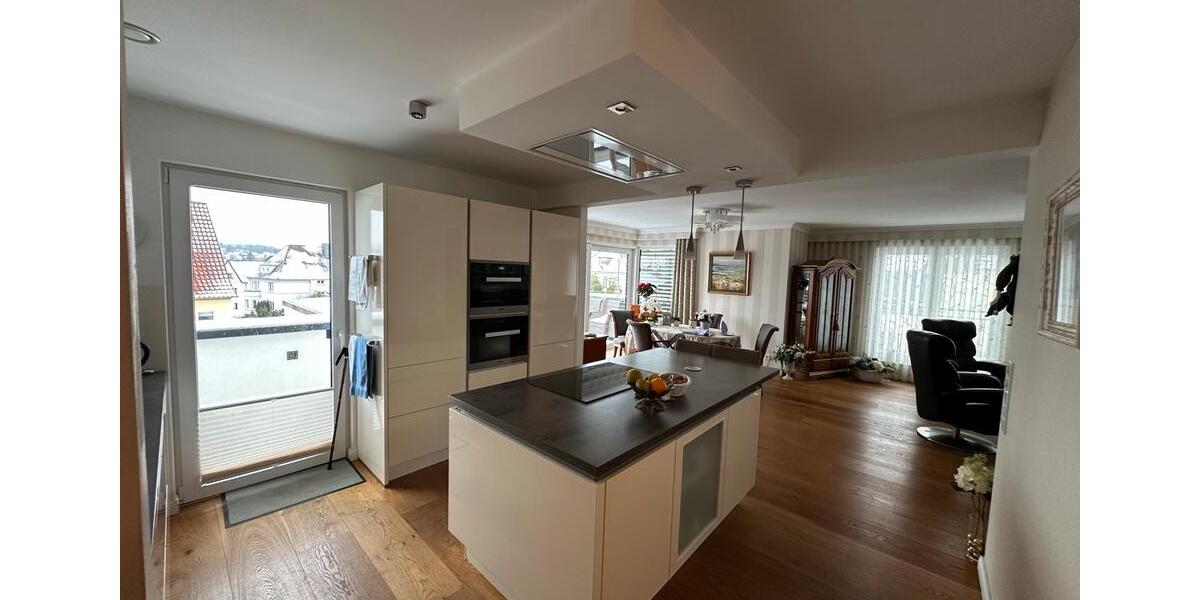 Exklusive 3 ZKB - Penthouse Wohnung zu vermieten 3 zimmer