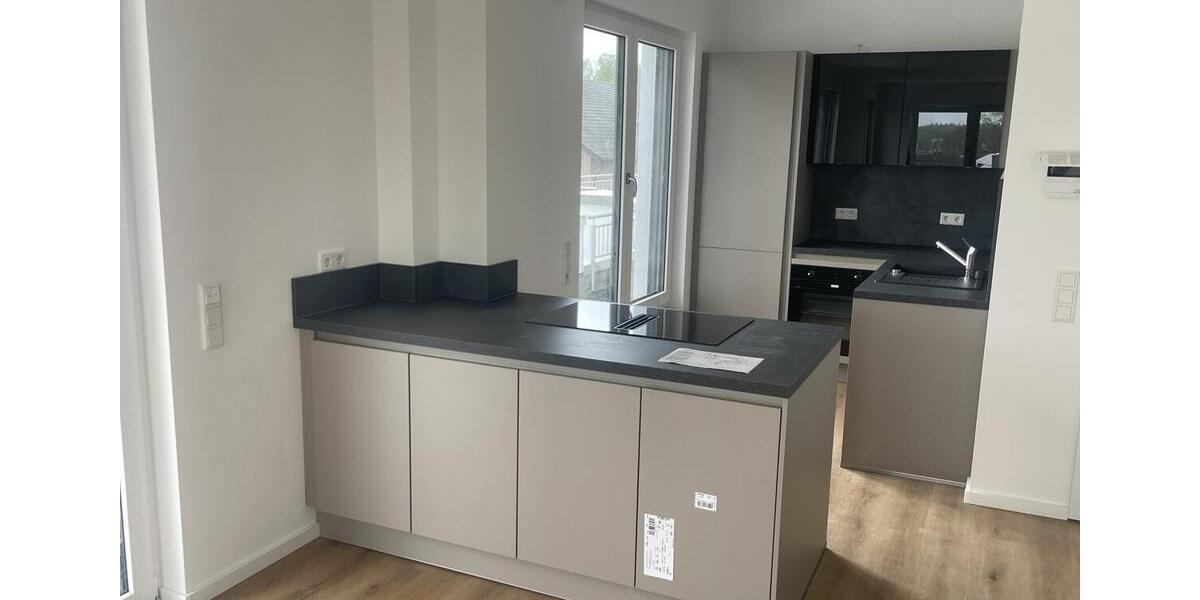 Dachgeschoßwohnung Detmold Hiddesen - 2 Zimmer, 66 m&sup2;, 1.050&euro; | Angebot:26660213