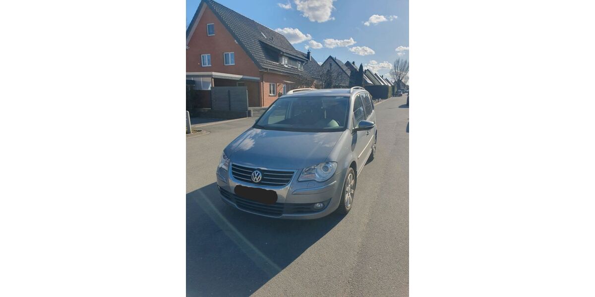VW Touran 206.000 km 3.900 &euro; Bielefeld 33605