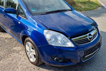 Opel Zafira 235.000 km 1.699 &euro; Melle 49324